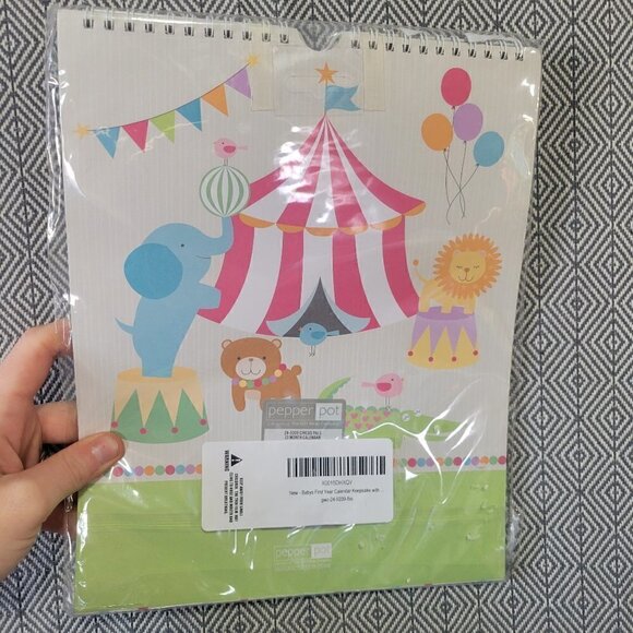 Pepper Pot Baby's First Year Calendar, Circus Pals - Picture 8 of 12